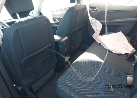 2016 Chevrolet Equinox Ls z USA, uszkodzony, nr VIN 2GNFLEEK3G6317174